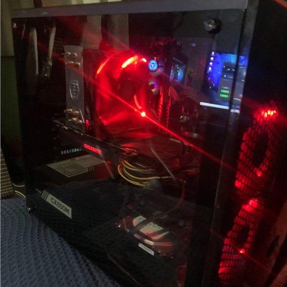 Gaming Pc Setup (shoot me offers)